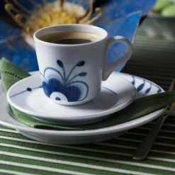 Blå Mega Riflet espressokop med underkop 9 cl