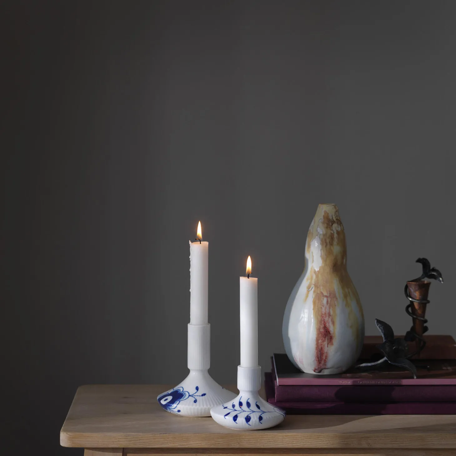 Blå Mega Riflet lysestager 8 cm