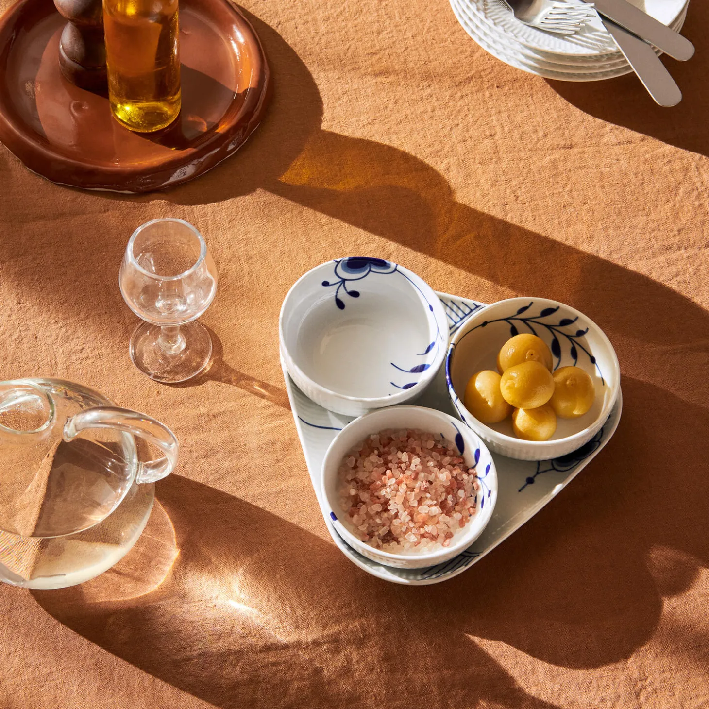 Blå Mega Riflet serveringssæt 4 dele