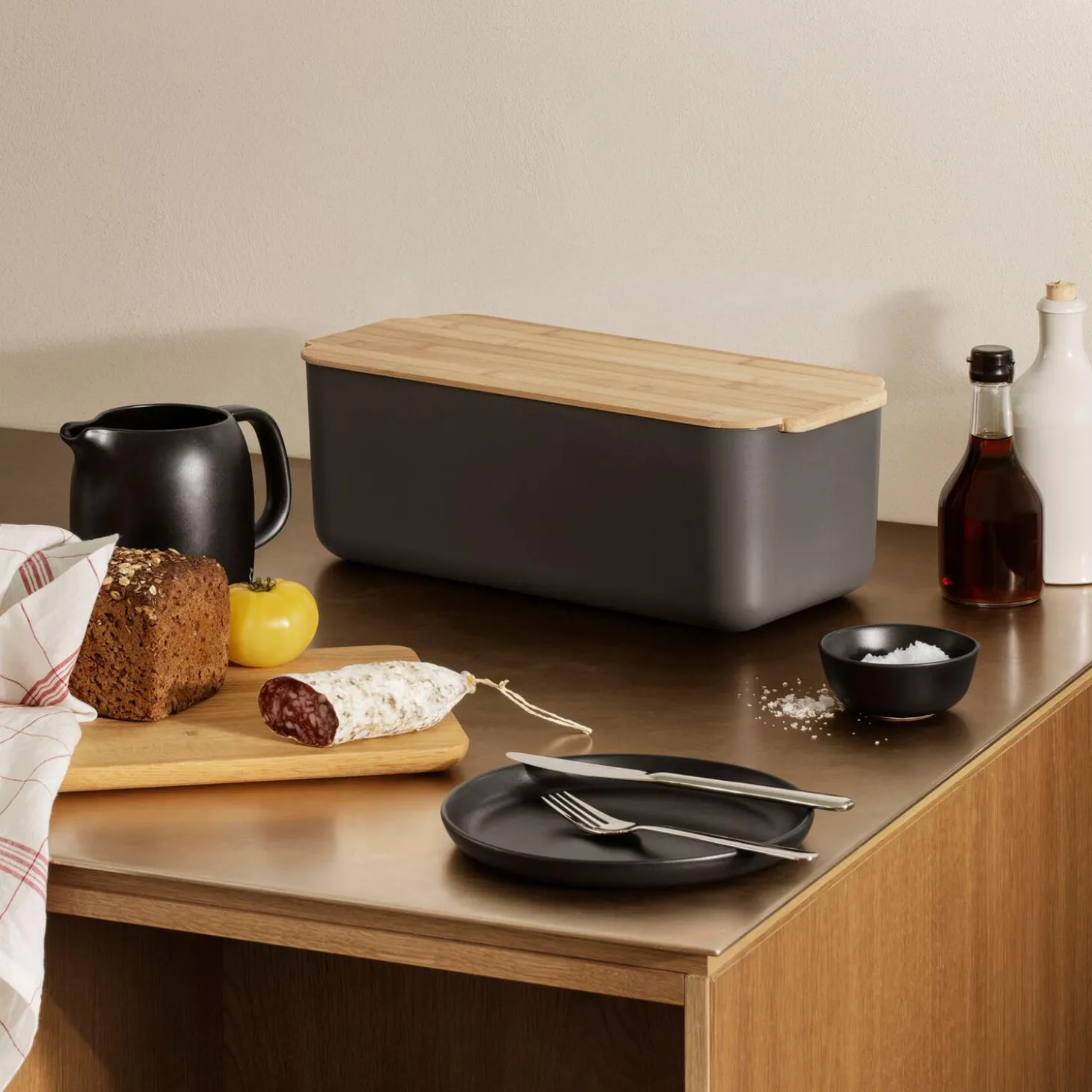 Brødkasse, elephant grey