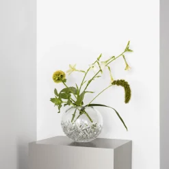 Carat Globe vase