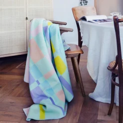 CITY Throw, pastel
