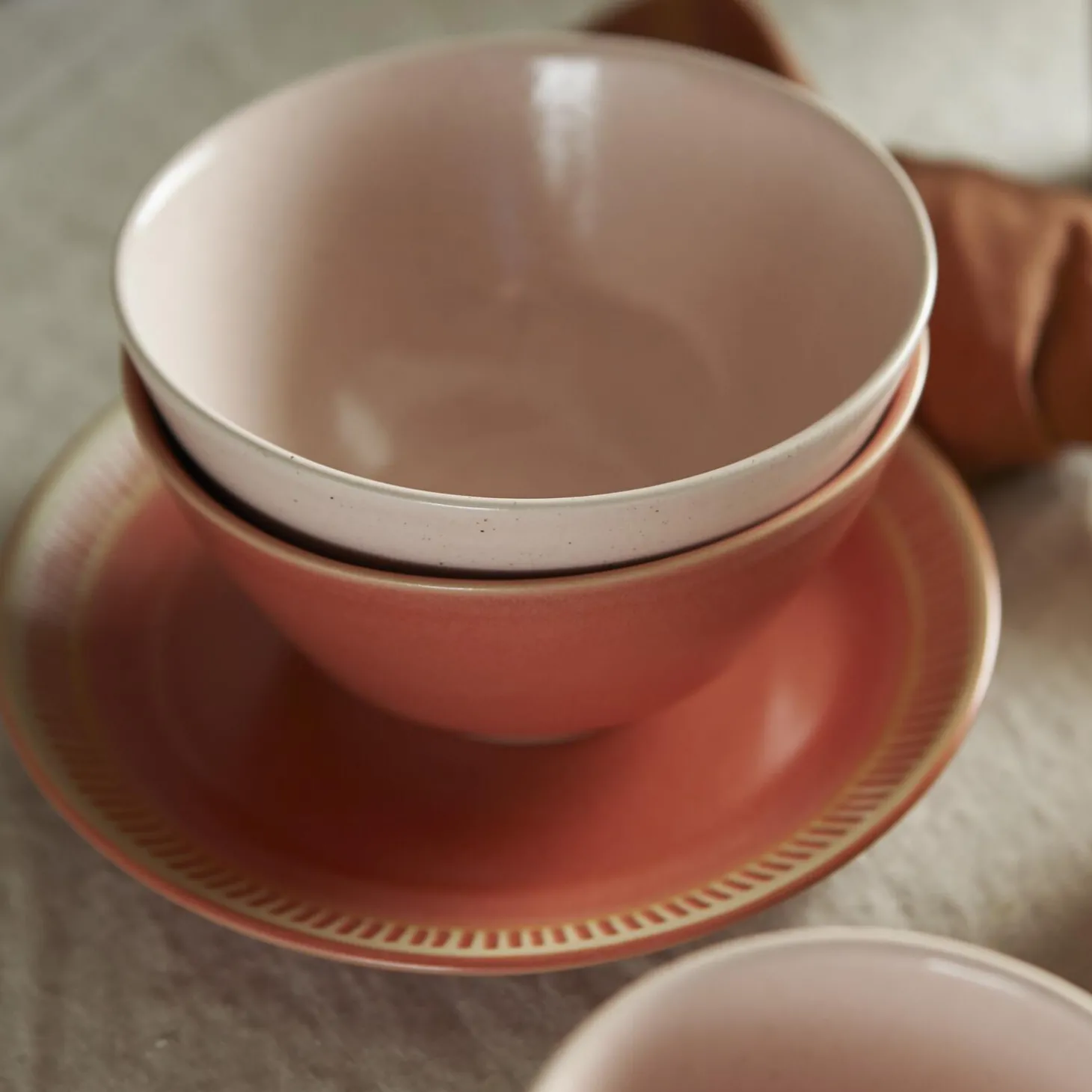 Colorit tallerken Ø 19 cm, coral