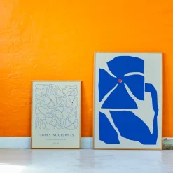 Flores Nocturnas 01 poster