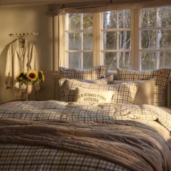 Graphic Quilted Bedspread, beige