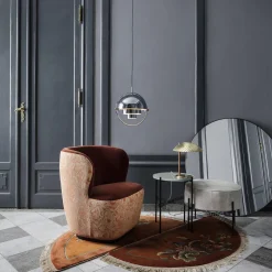 GUBI Wall Mirror Round, black brass