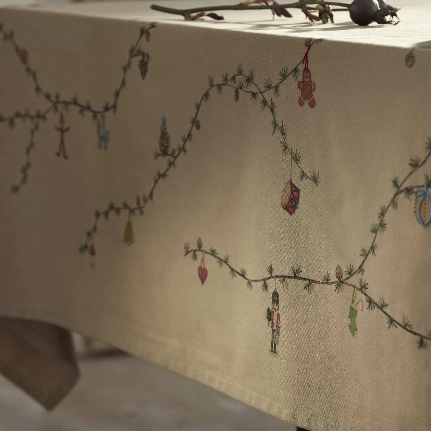 Hammershøi Christmas Dug