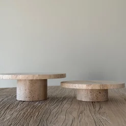 Høj dekorativt fad, sand