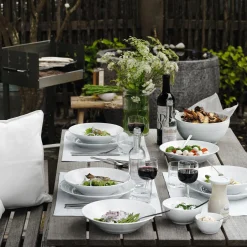 Hvid Riflet dyb tallerken Ø 24 cm