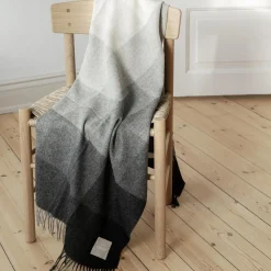 Inca Stones plaid, grey