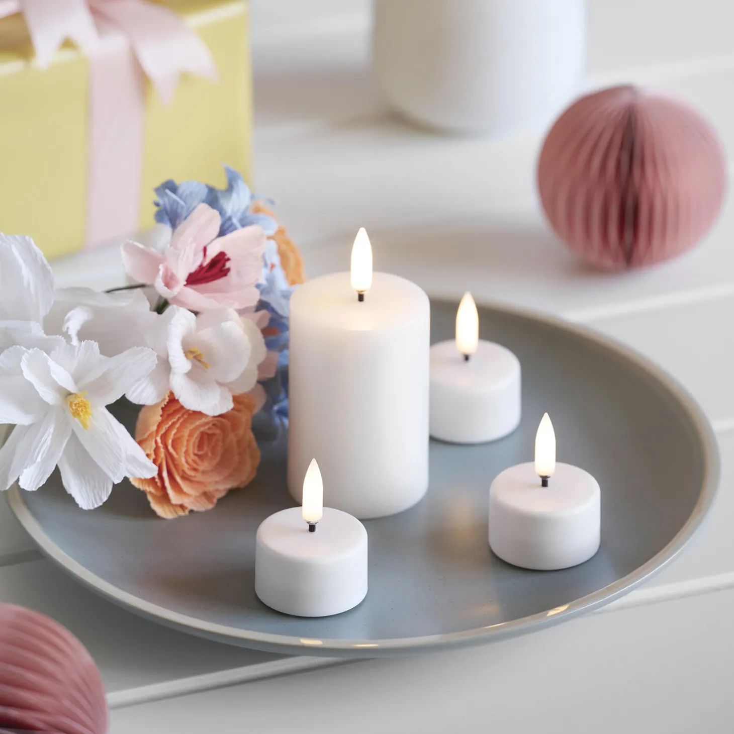 LED Mini Pillar Candle 7.5 cm, nordic white