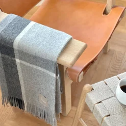 Manhattan plaid, grey