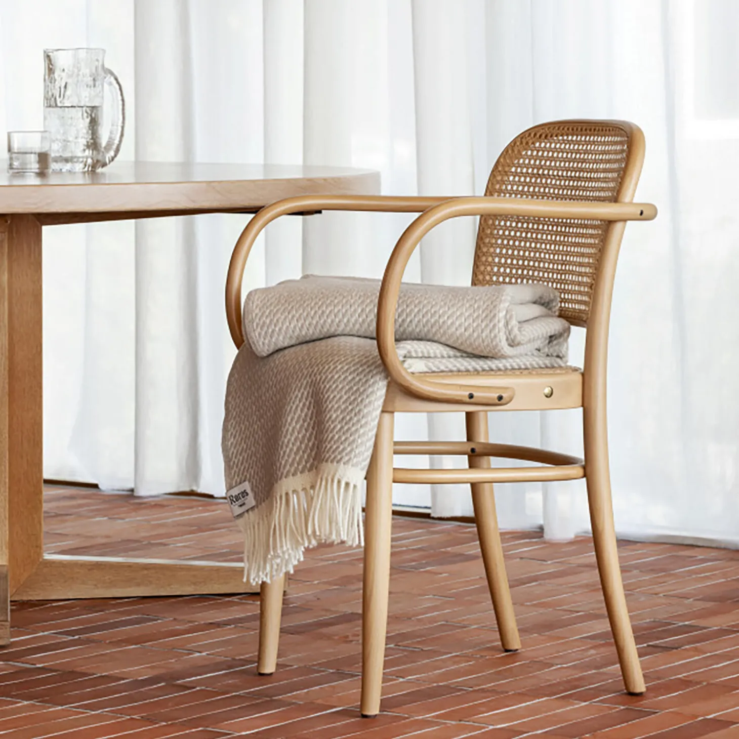 MELLO Throw, warm grey