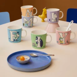 Mumi krus 40 cl Alfabet V