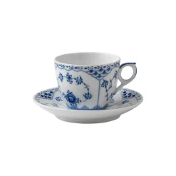 Musselmalet Halvblonde kop med underkop 17 cl