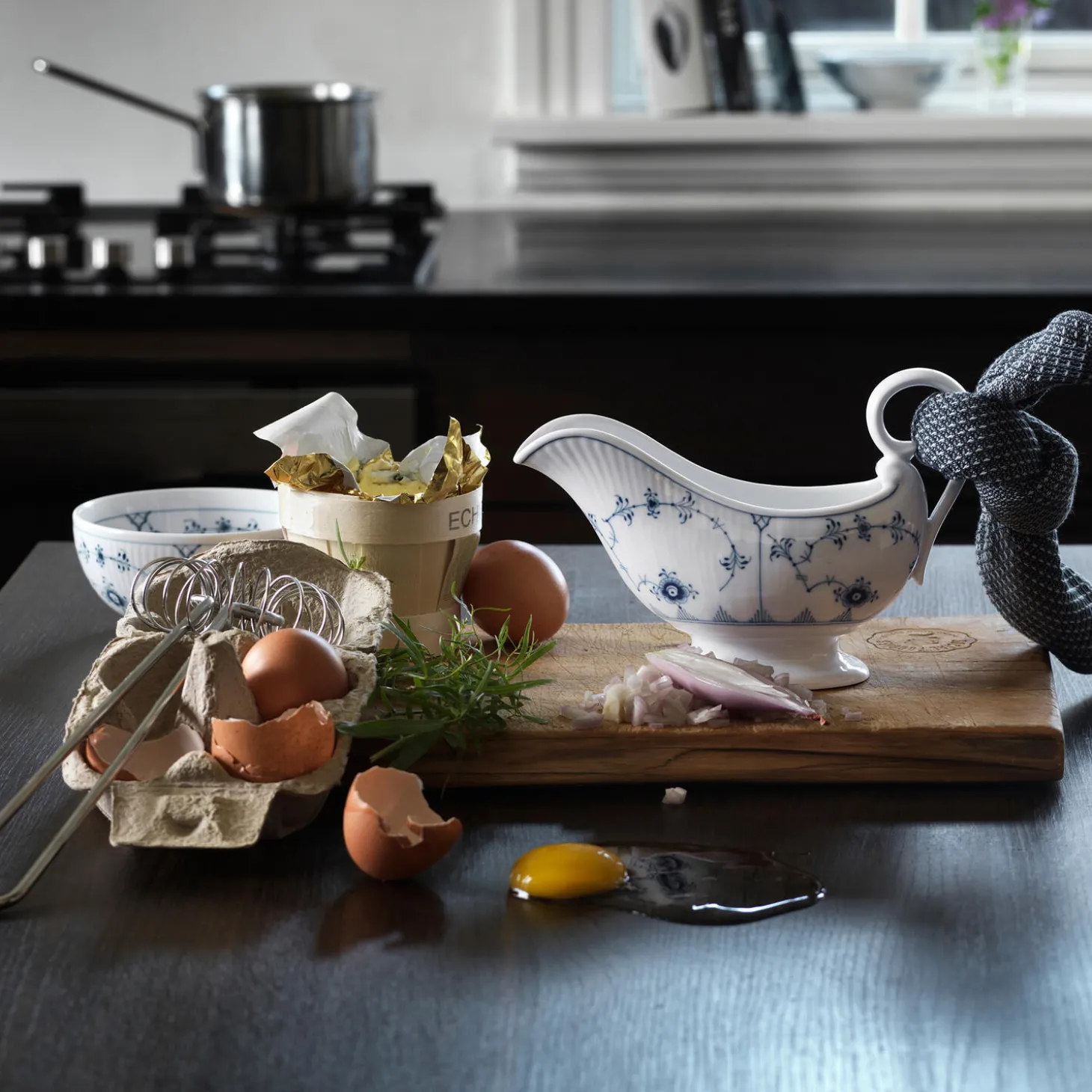 Musselmalet Riflet saucebåd 37 cl