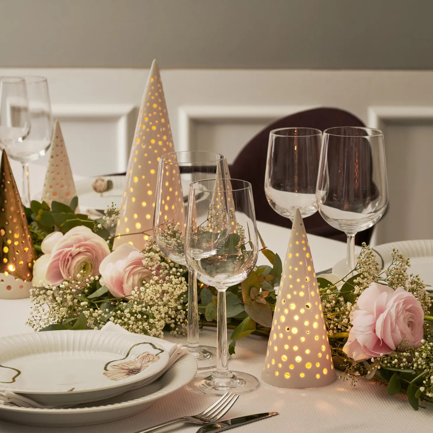 Nobili fyrfadsstage høj, snehvid