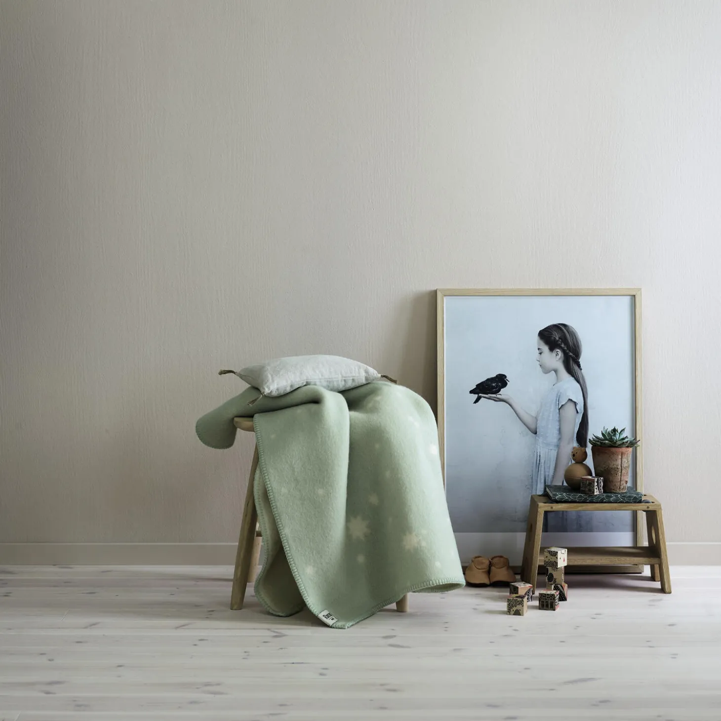 ORION Half Size Throw, light green