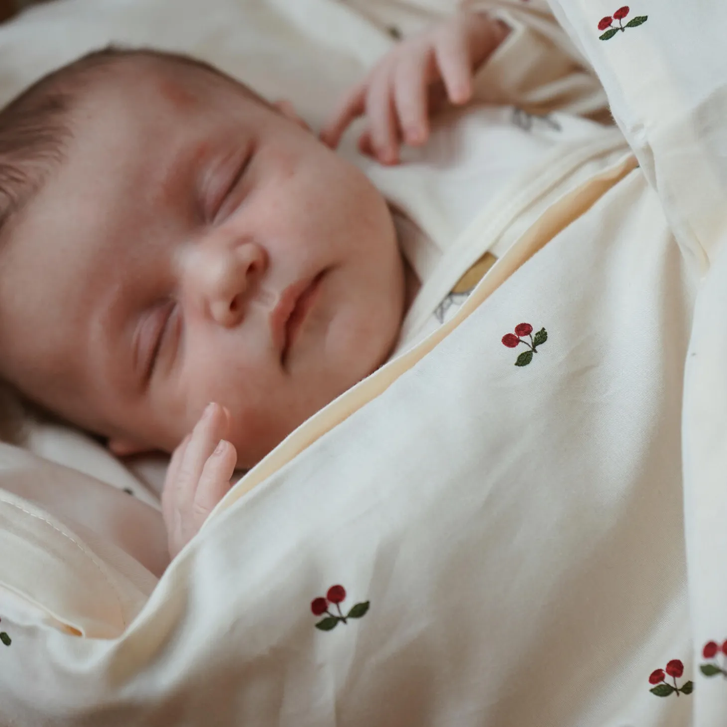 2-piece Baby Bedding, cherry