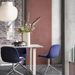 Ridge Vase, white/frosted glass