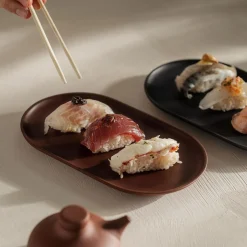 Sand Secrets Plate, black clay