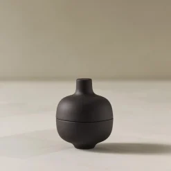 Sand Secrets Small Bowl, black clay