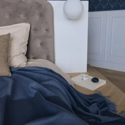 Secret plaid, 02205 ocean/ink