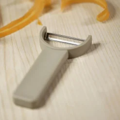 Singles grøntsagsskræller, soft taupe
