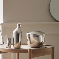 Sky isspand med istang