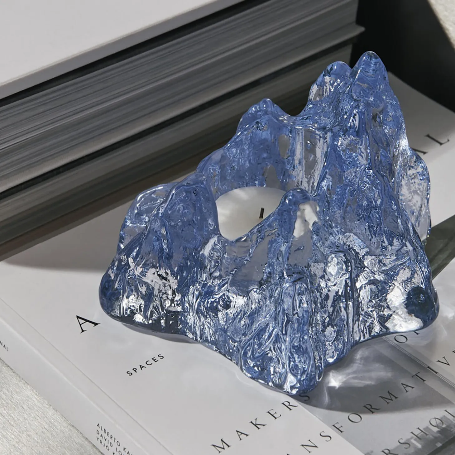 The Rock Lysestage, ice blue