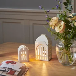 Urbania Tivoli lyshus Entrance